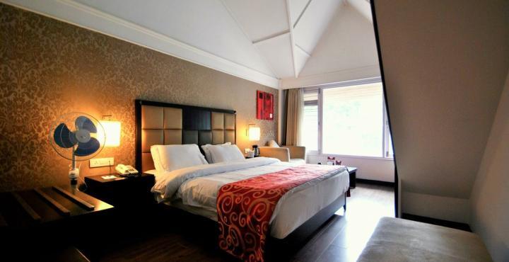 Resort Apple Country Resorts- A Vegetarian Place Manali (Himachal Pradesh)