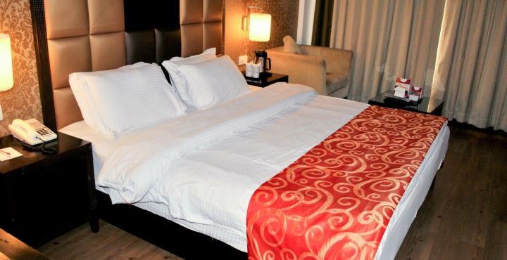 Apple Country Resorts- A Vegetarian Place Manali (Himachal Pradesh)