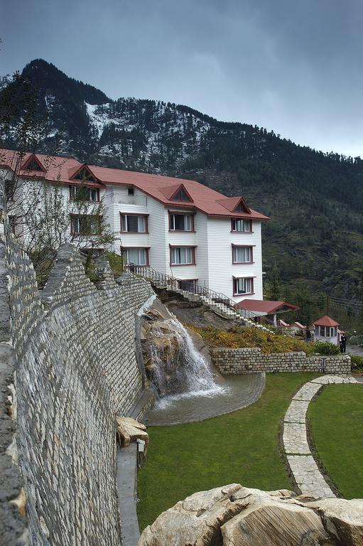 Apple Country Resorts- A Vegetarian Place सहारा 4*